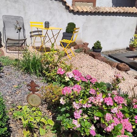 Casa Viva - Separate, Ruhig Gelegene Wohnung Quierschied ภายนอก รูปภาพ