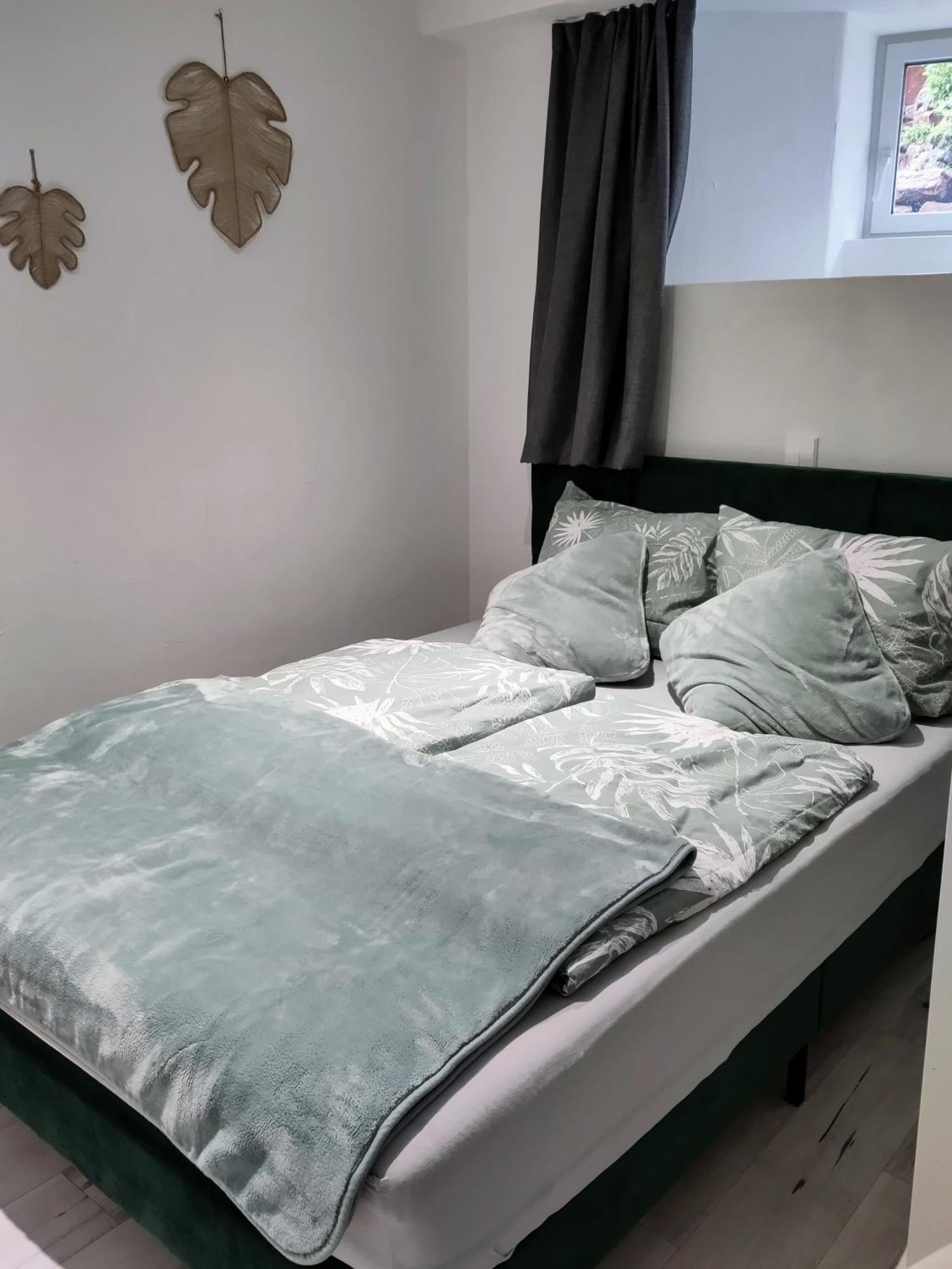 Casa Viva - Separate, Ruhig Gelegene Wohnung Quierschied ภายนอก รูปภาพ